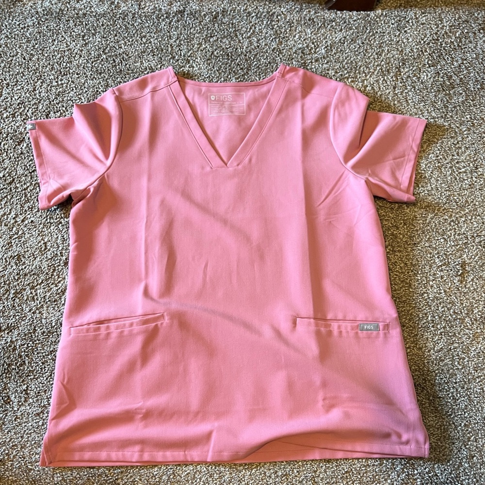 Pink figs scrub top size Large